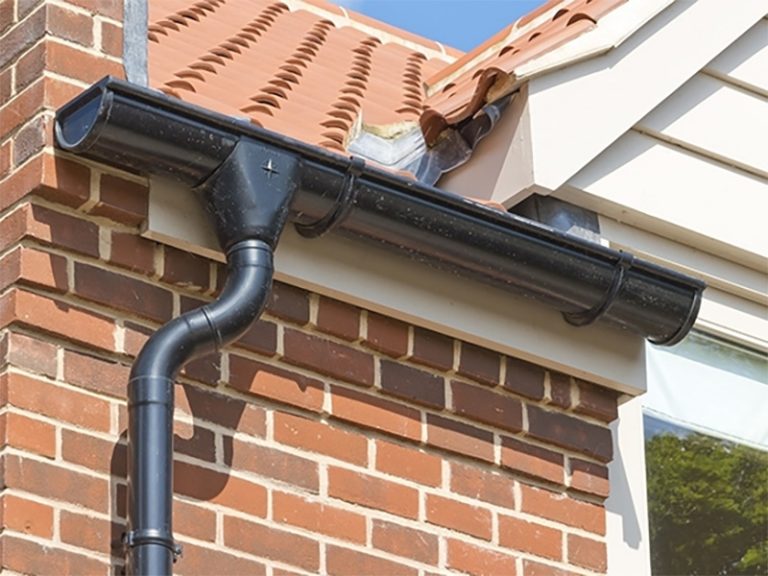 Metal guttering, zinc gutters, copper gutters, steel gutters, aluminium